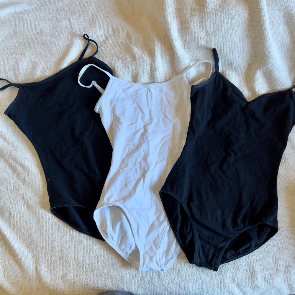 Lot of three basic leotards - black and white, small